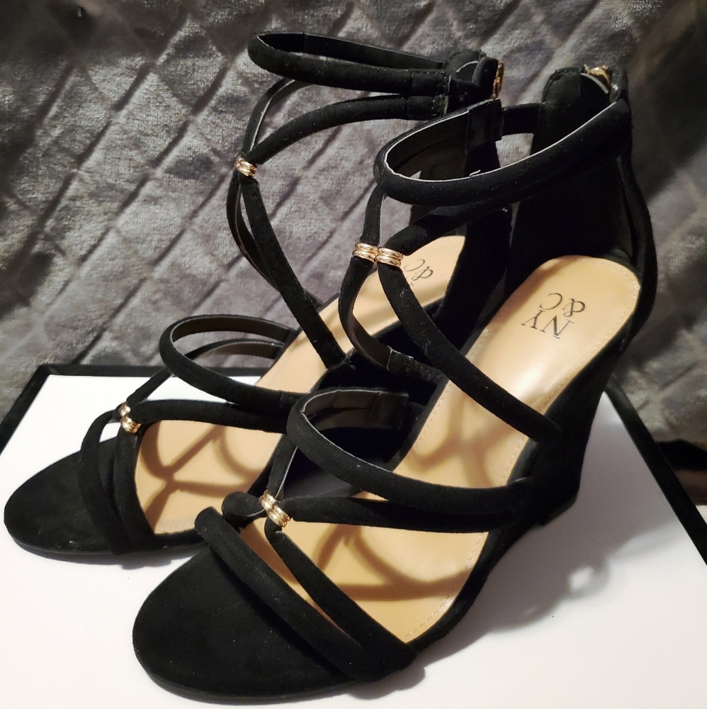 Woman's Wedge Heels